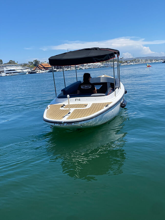 2021 FANTAIL 217 | WHITE & CHARCOAL | FULLY EQUIPPED