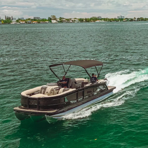 Barletta Pontoon - Vision Marine Technologies
